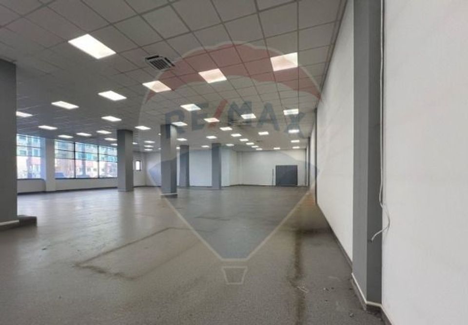 610sq.m Commercial Space for rent, Iris area