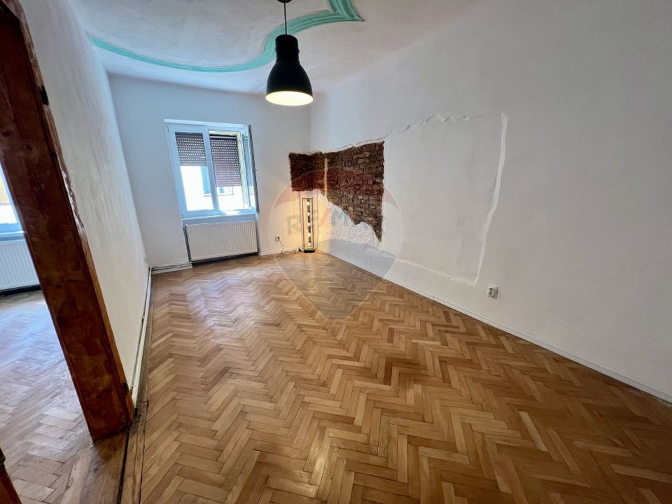 2 room Apartment for rent, Central area