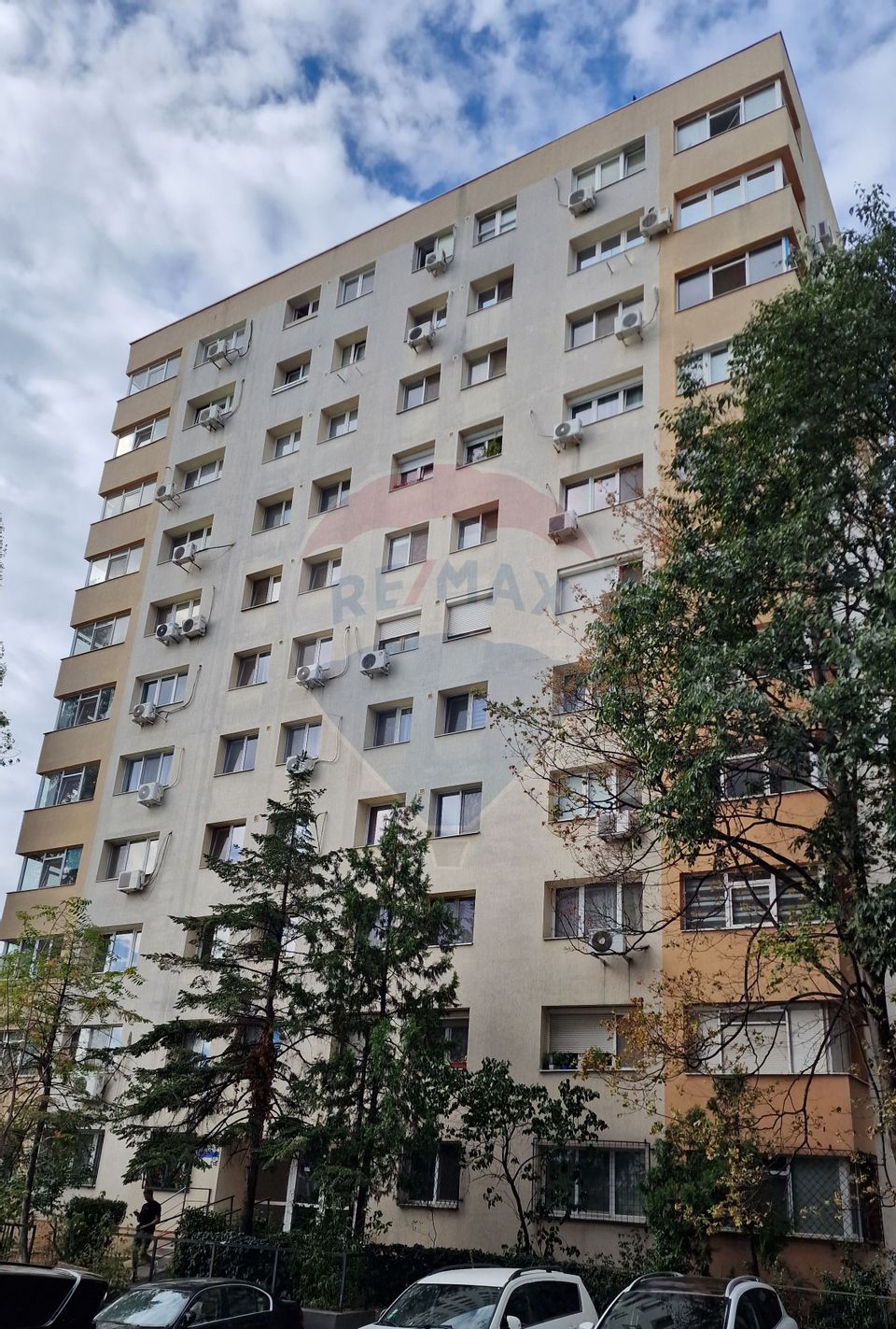 For sale 2 room apartment Titan-Supeco Metro area Grigororescu