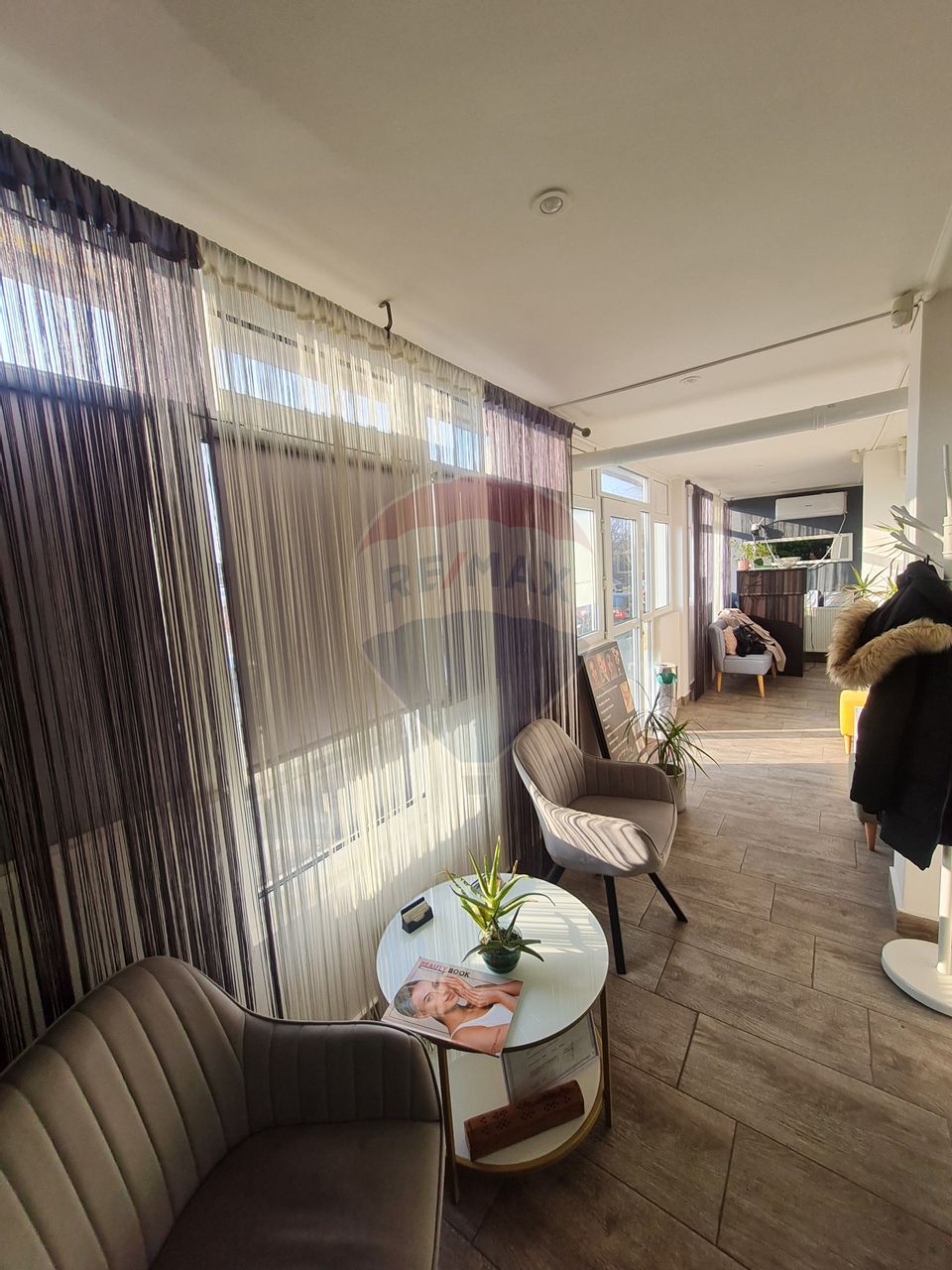 Spatiu comercial de vanzare sau inchiriere