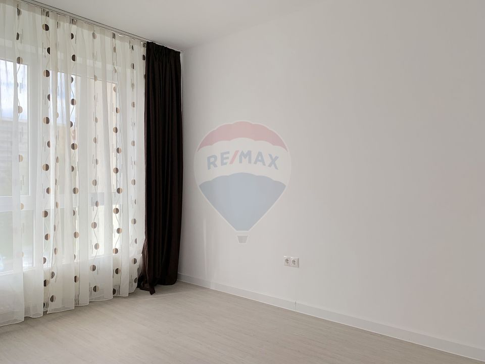 !! VANDUT !! Apartament cu 3 camere de vânzare în zona Avantgarden 1