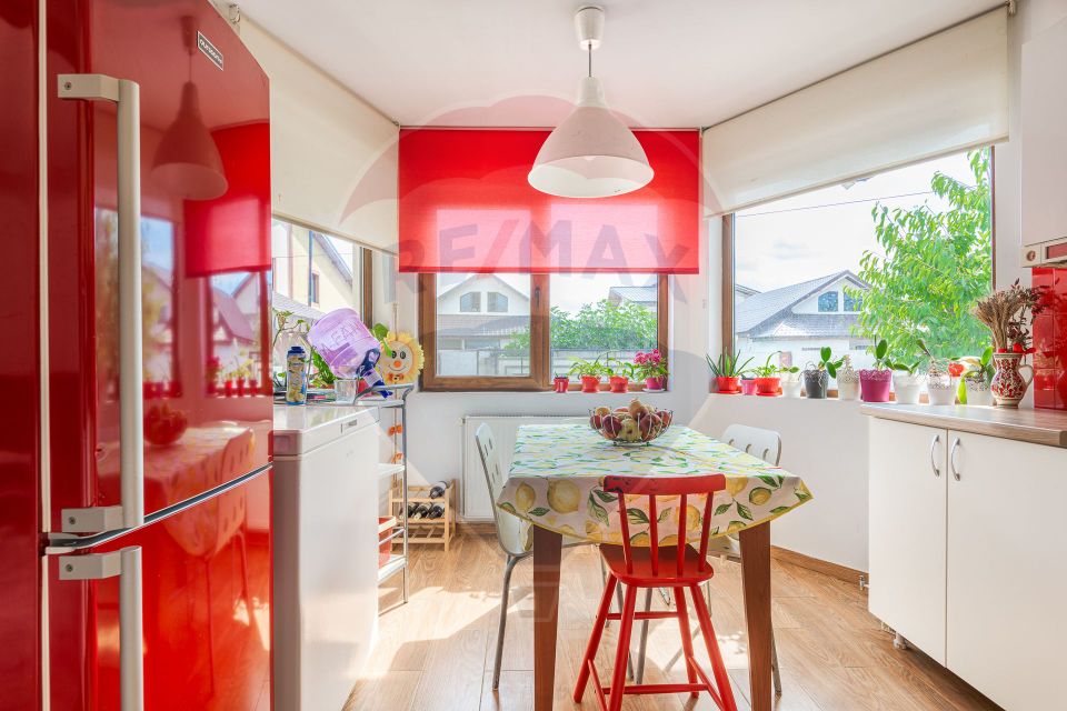 Casă de vânzare  |  3 camere  |  Pantelimon