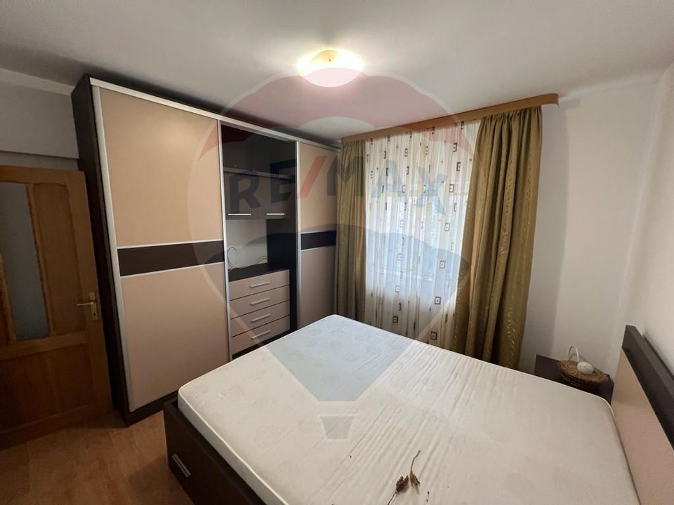 Apartament 3 camere  zona Doi Stejari