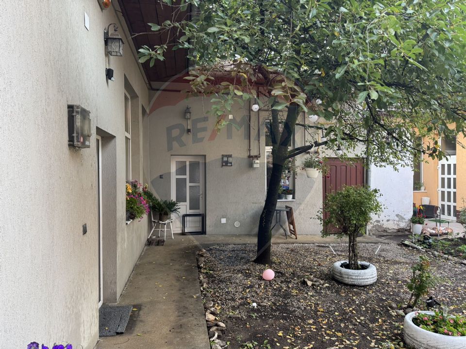 4 room House / Villa for sale, Ultracentral area