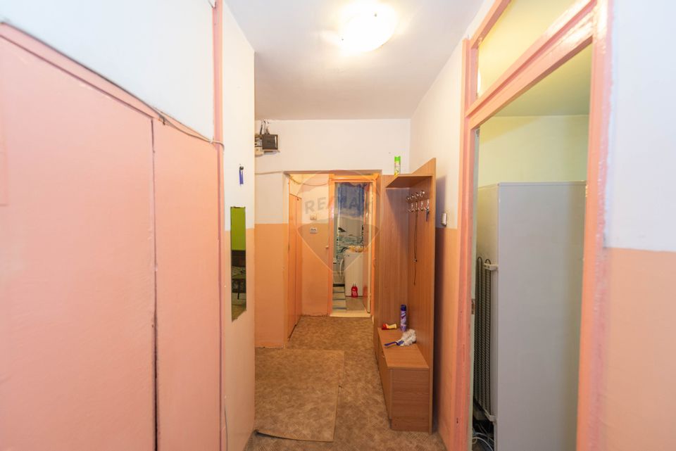 Apartament 2 camere de vanzare Crangasi, 53 mp, bloc 1981