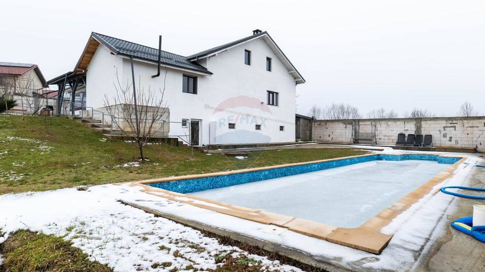 11 room House / Villa for sale