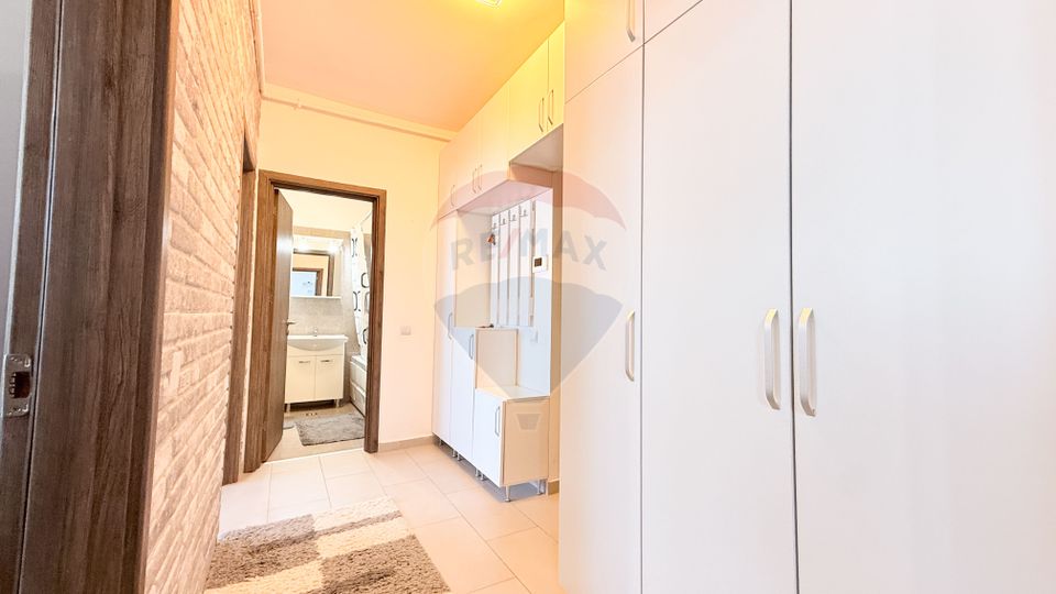 2 room Apartment for rent, Pacii area