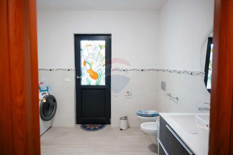 5 room House / Villa for sale