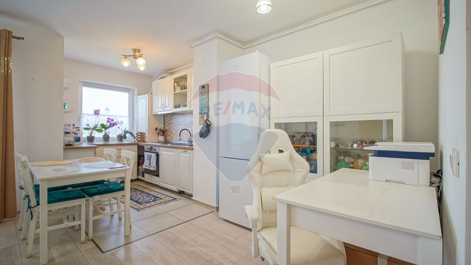 Apartament cu 2 camere de vânzare, Top City-Tractorul, comision 0%