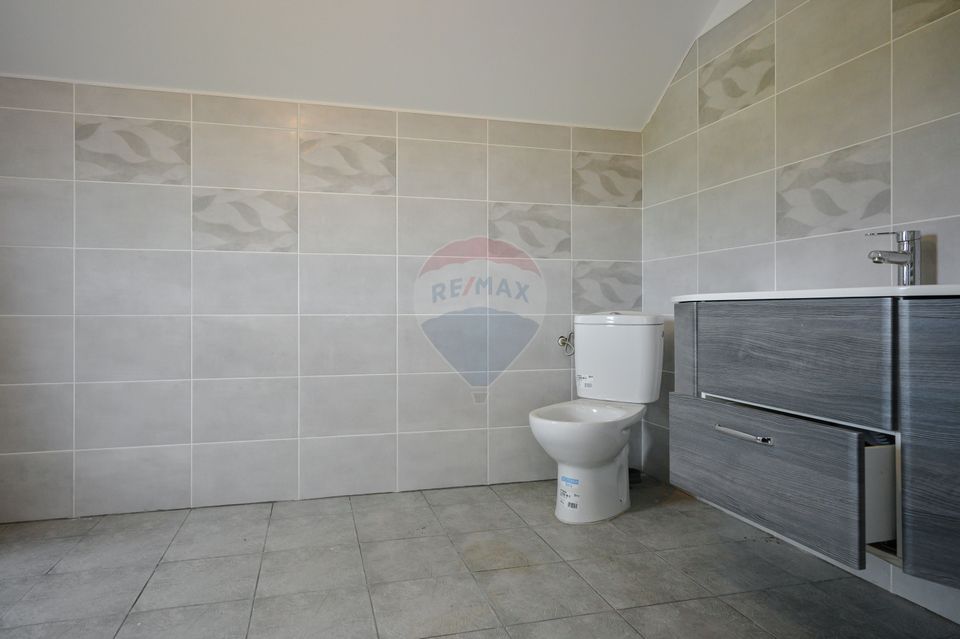 Rezervata! Casă individuală și luminoasă cu 4 camere în Tărlungeni