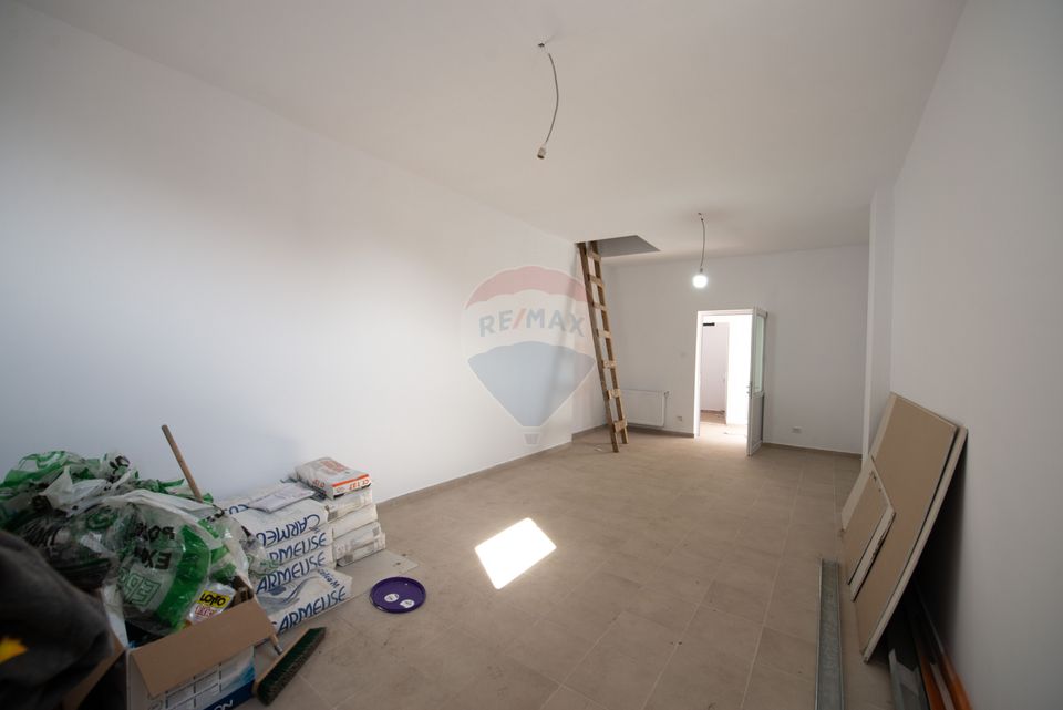 Space for rent Bragadiru, Office, Clinic, Grocery Store