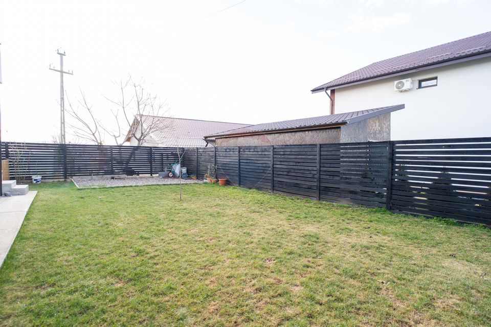 0% Comission - Modern Duplex for Sale – Ciurbești, Iași