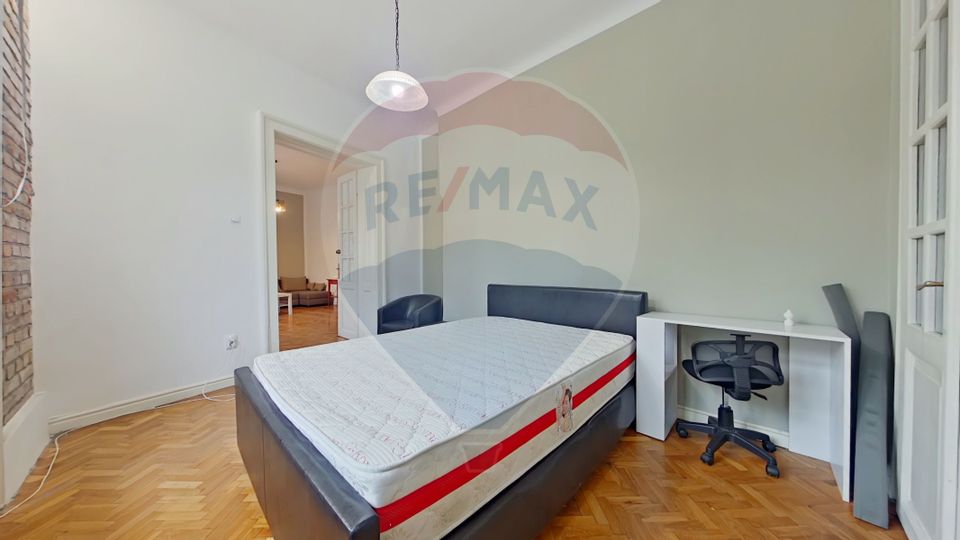 Casă cu 3 camere de închiriat în zona UMF || Comision 0%