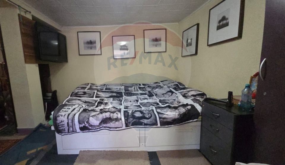 6 room House / Villa for sale