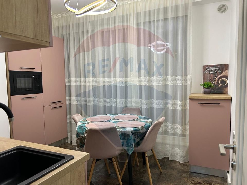 Apartament cu 2 camere de închiriat  lux  central zona Casa de Cultura