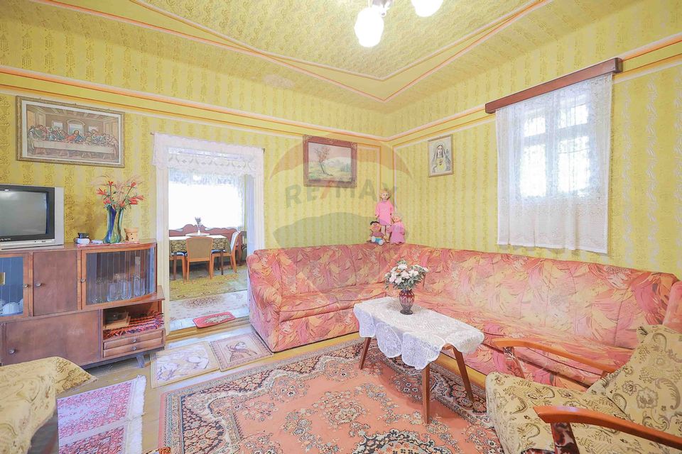 De vânzare Casā + Teren 2685 mp Intravilan, Betfia, Bihor