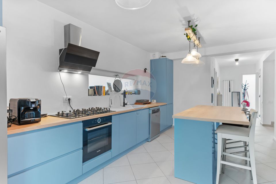 4 room House / Villa for sale