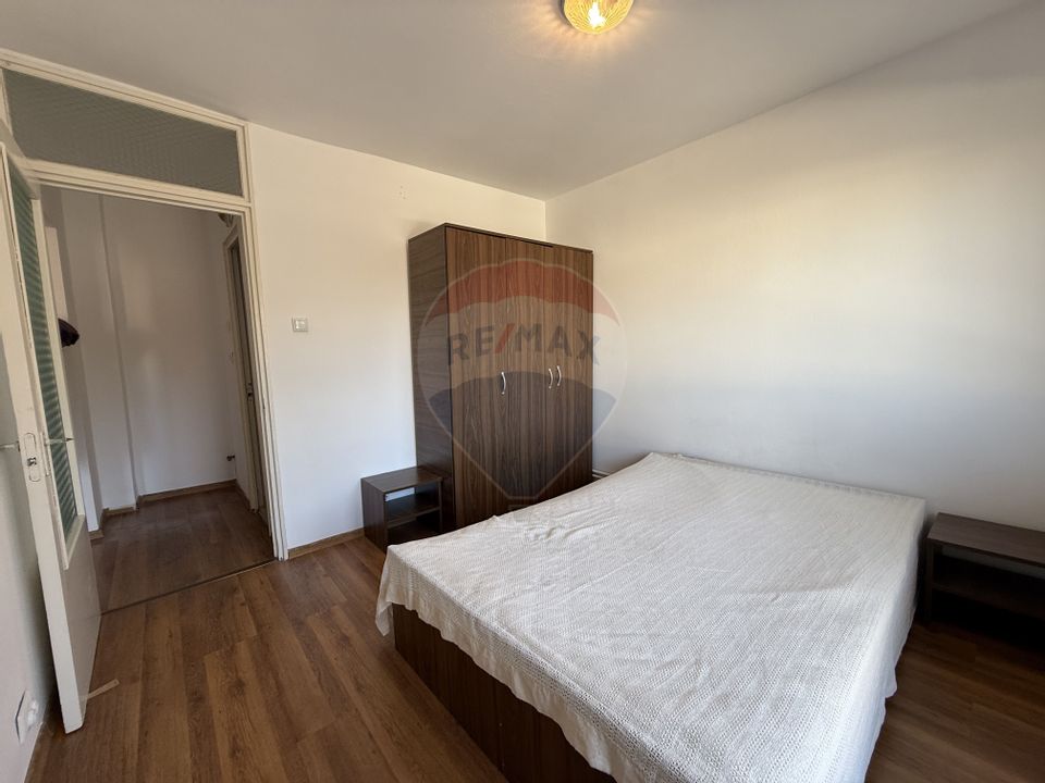 4 room Apartment for rent, Valea Aurie area
