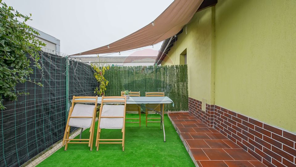 9 room House / Villa for sale, Stupini area