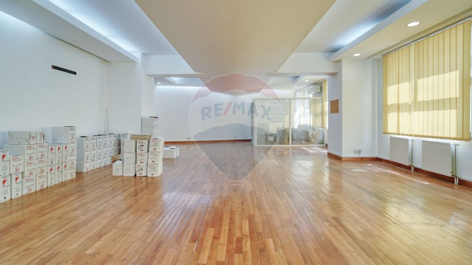 103sq.m Office Space for rent, Ultracentral area