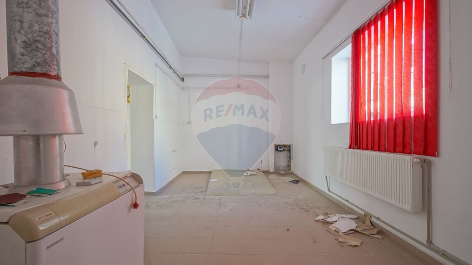 Comision 0 | Spațiu Comercial 876 mp și Teren 1500 mp