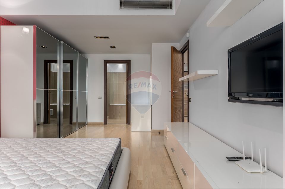 Apartament cu 3 camere de lux, prima linie Parcul Herăstrău