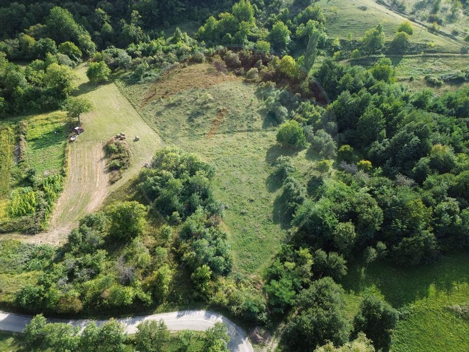Teren intravilan de vânzare cu Panorama, Măgureni