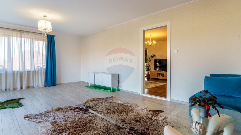 Casă / Vilă cu 4 camere de închiriat în zona Nord-Vest, Comision 0%