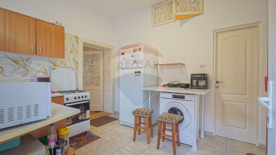 3 room House / Villa for sale, Brasovul Vechi area