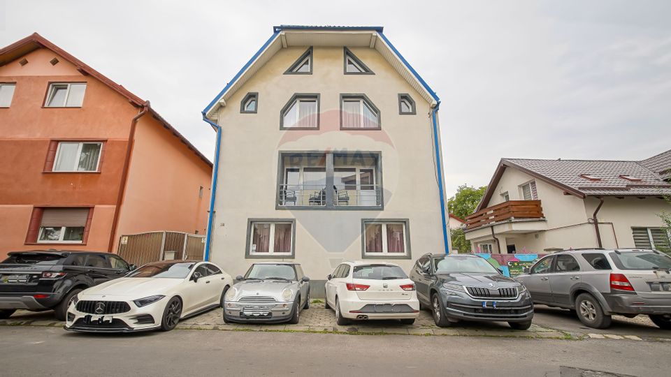 14 room House / Villa for sale, Astra area