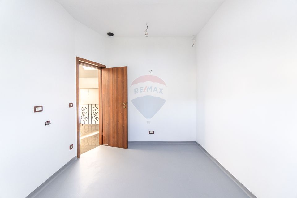 Spațiu de închiriat în Tractorul – 125 mp, renovat