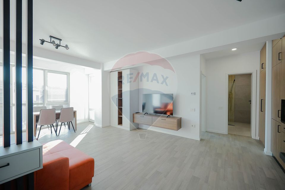 Apartament de închiriat cu 2 camere și parcare, ultracentral, Oradea