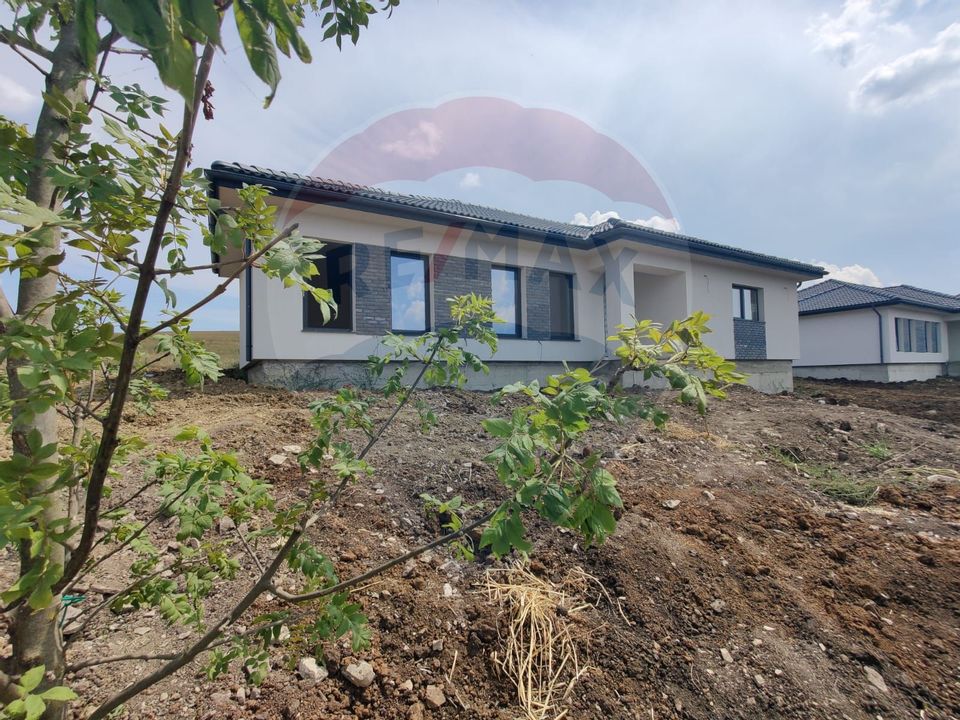 4 room House / Villa for sale