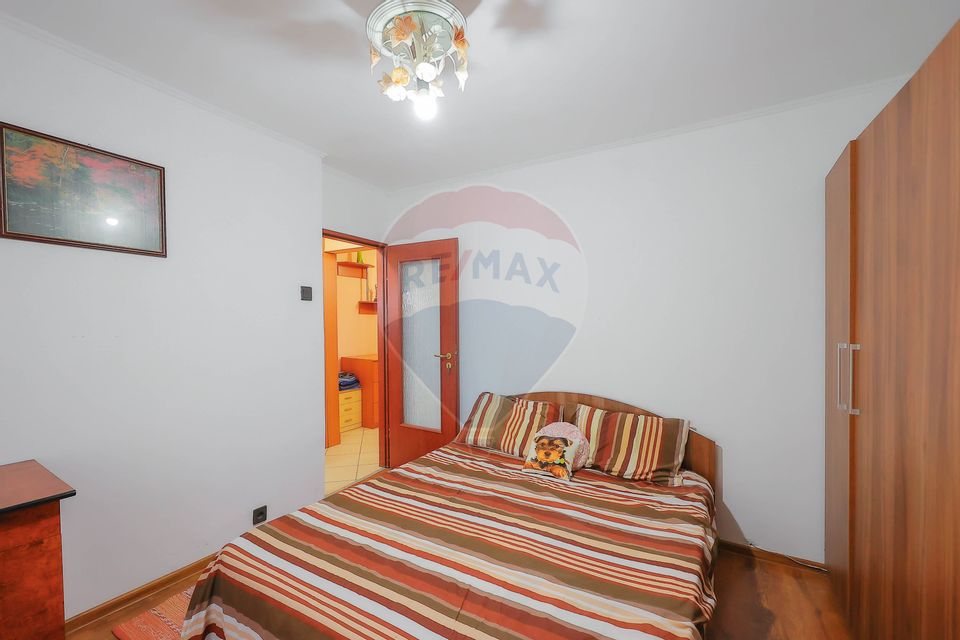 Apartament 3 Camere, Zonă Fără Trafic/Liniștită, Dragoș Vodă, Vânzare