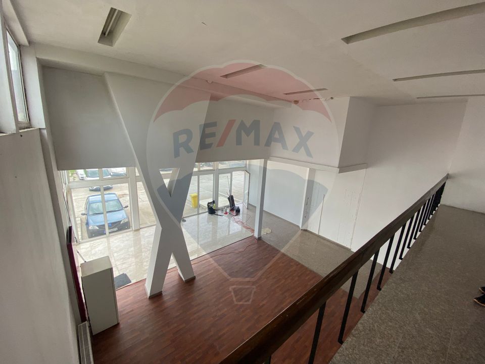 143sq.m Commercial Space for rent, Calea Bucuresti area