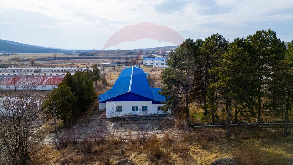 Spațiu industrial, comercial, depozitare,860mp,com Traian, jud Bacău,