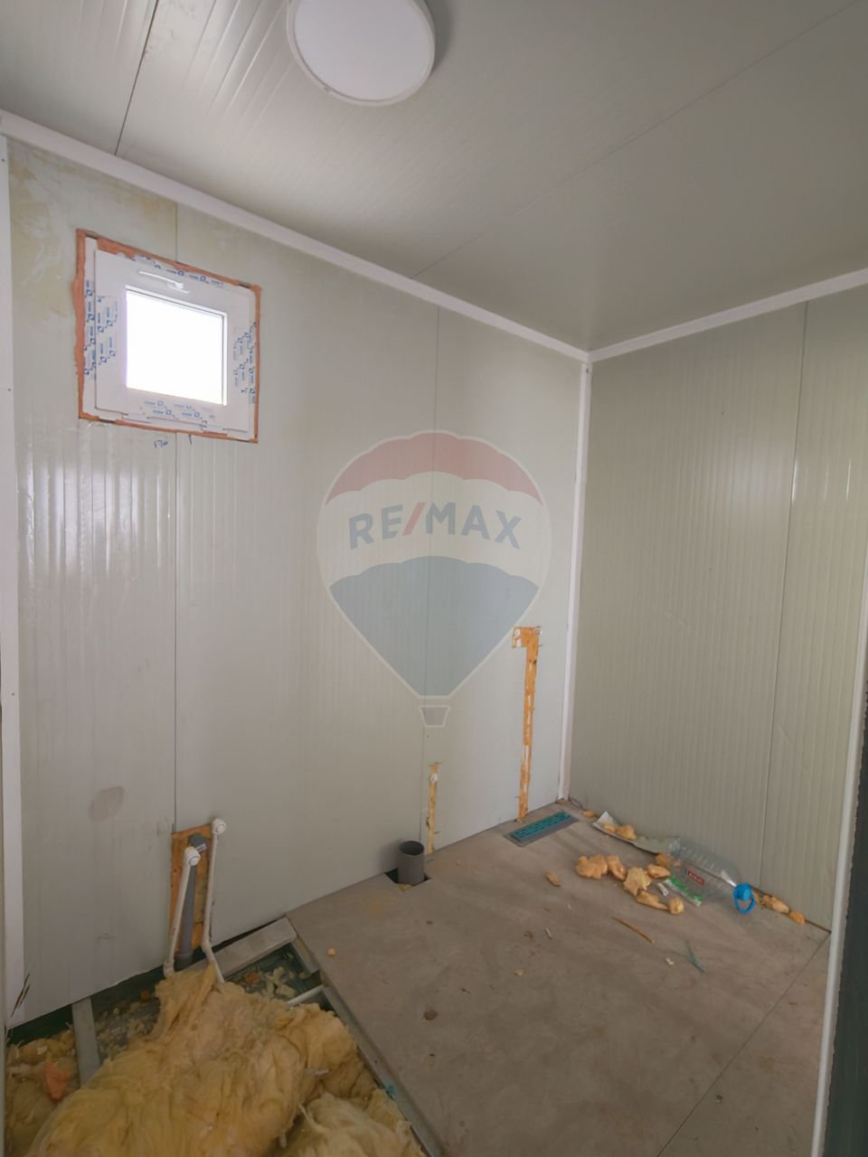 P+1, 100 mp utili, teren 960 mp, Sărbătoare – la 14 km de Craiova