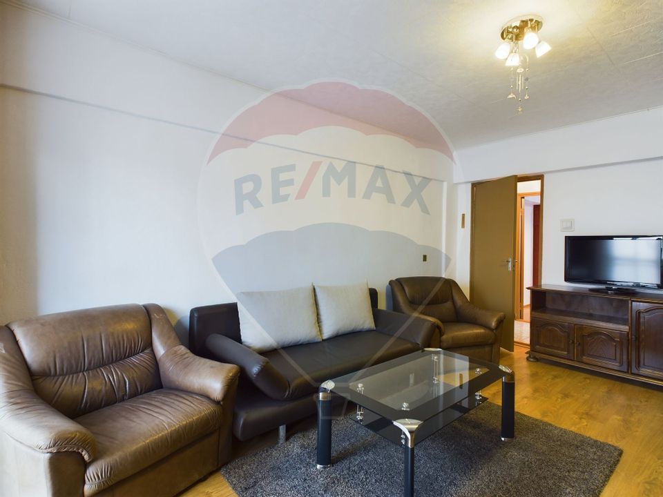 REZERVAT | Apartament cu 2 camere | Decomandat | Zona Astra | E-V |