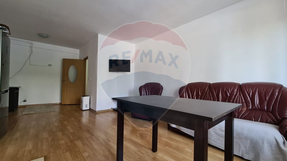 2 room Apartment for rent, Periferie area