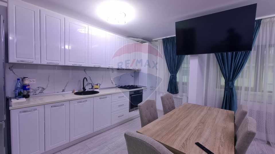 Apartament cu 3 camere cochet de inchiriat in Moghiors Park Residence