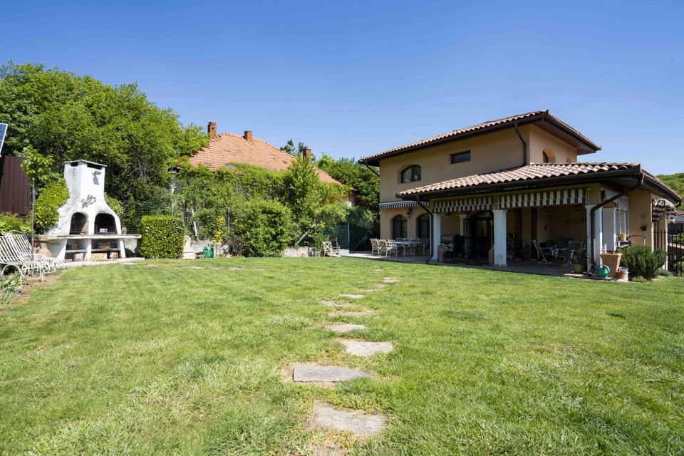 5 room House / Villa for sale, Dealuri Oradea area