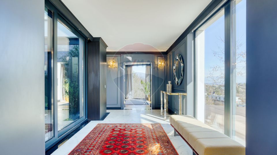 Design, Panoramă și Exclusivitate — Calea Poienii