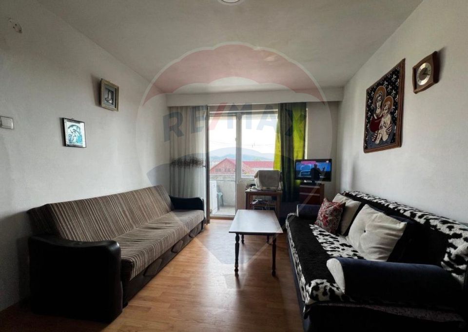 Apartament cu 2 camere dubla orientare, de vânzare în zona Centrala