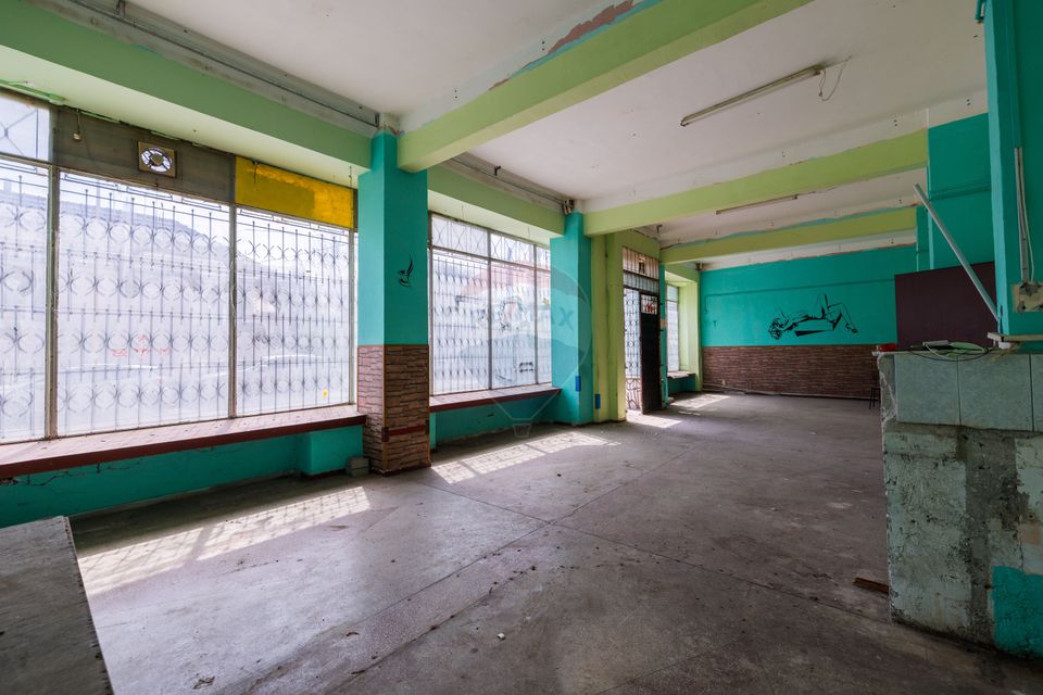 Spațiu comercial 116 mp parter Craiter – vitrină, open space