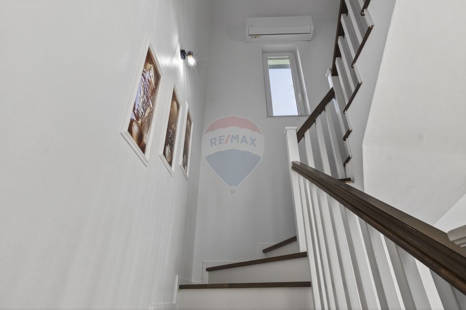 Casă la cheie cu teren 544 mp de vanzare in zona 6 Vanatori,Arad