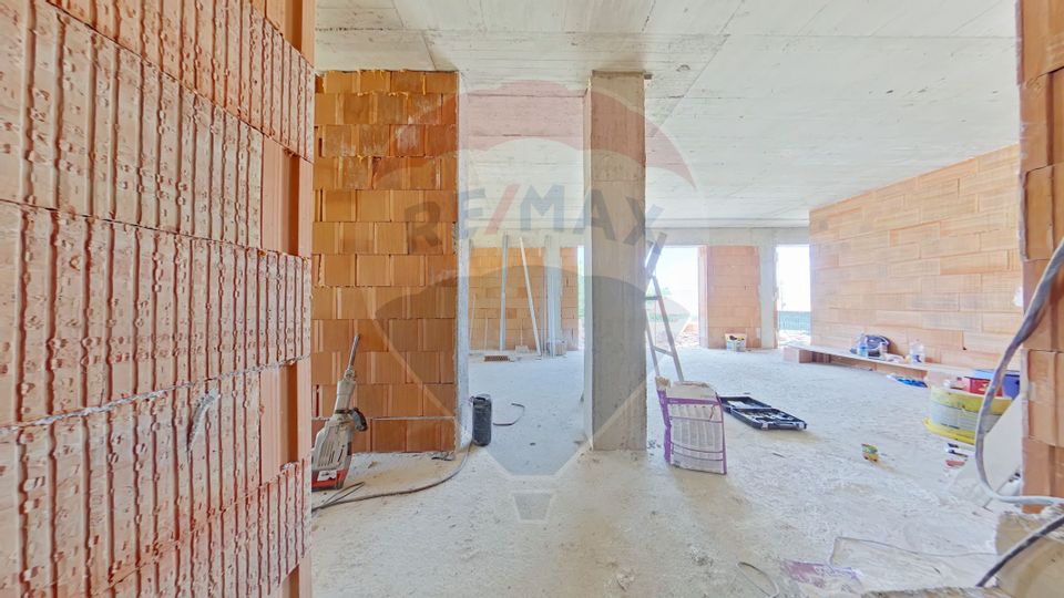 Vilă in constructie, locatie excelenta, Comision 0%