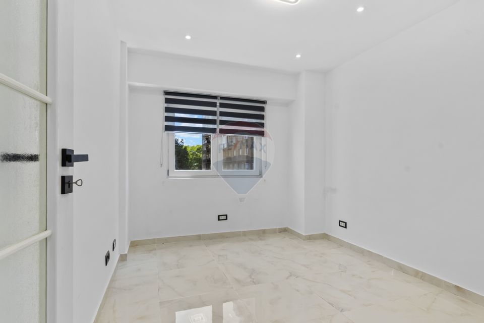 80sq.m Office Space for rent, Bancilor area