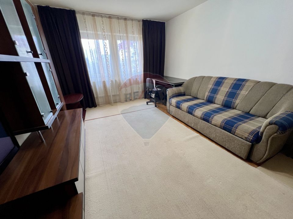 Apartament cu 2 camere de închiriat în zona Hipodrom 3