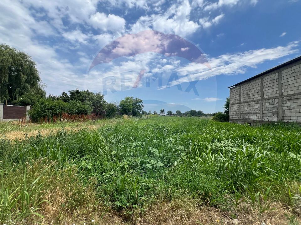 Land 1,884sqm Mandresti-Munteni / Strada Dumbrava