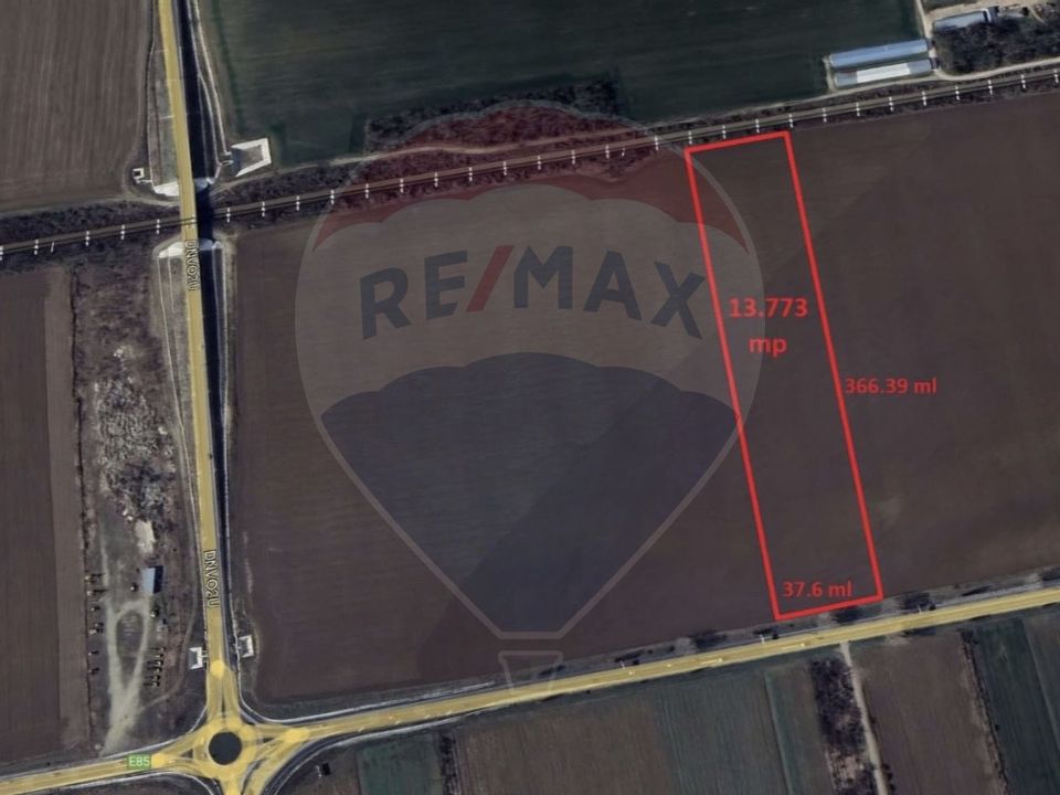 Land 13,773sqm Bogdan Voda / Strada Principala